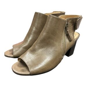 Andrew Geller chocolate brown selleck Peep-Toe with Chunky Heel sz 7.5